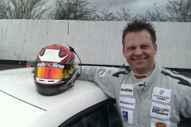 Allan er klar til Grand Prix Danmark i en hurtig Peugeot Spider
(Foto: Gokartworld Aalborg)